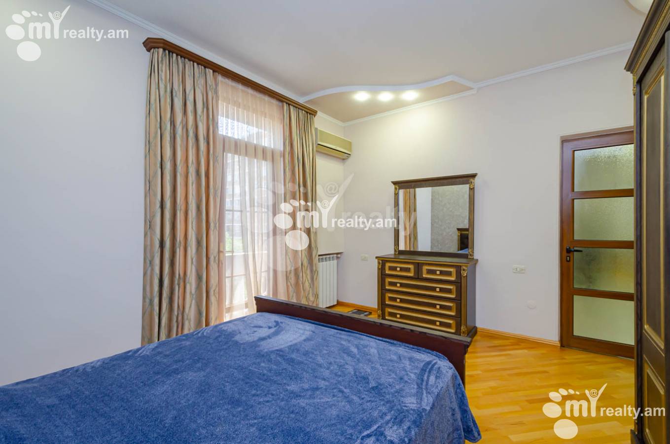 3 bedroom apartment for rent خیابان تومانیان, مرکز شهر ایروان, 139756