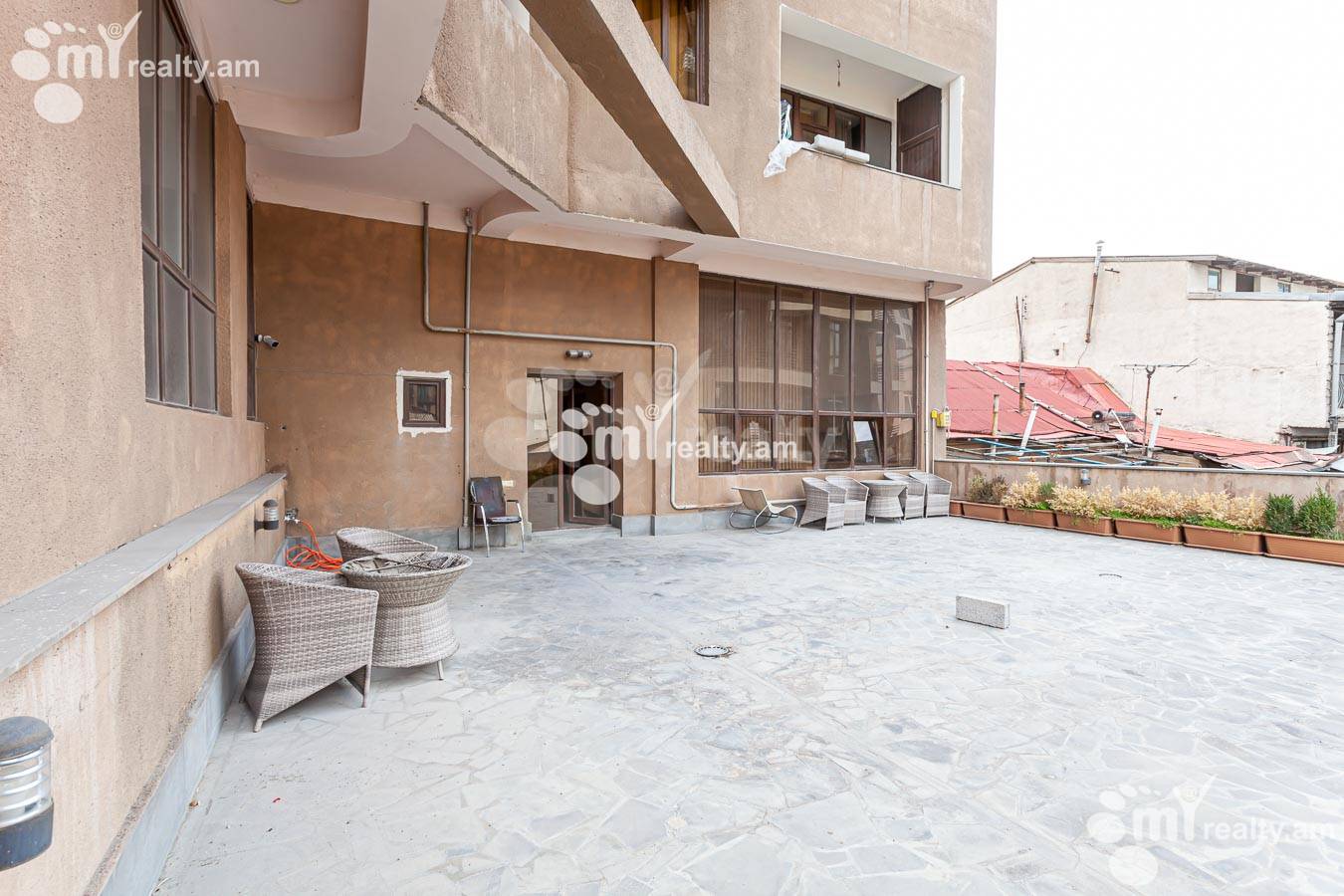 4 սենյականոց բնակարան  Արաբկիր 17րդ փող, Արաբկիր Երևան, 143127