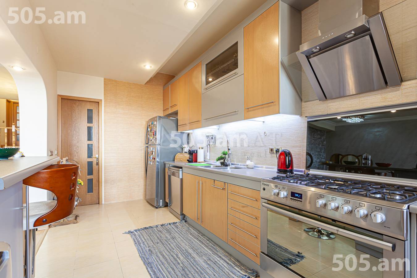 4 bedroom apartment for sale Antarayin St, Center Yerevan, 156024