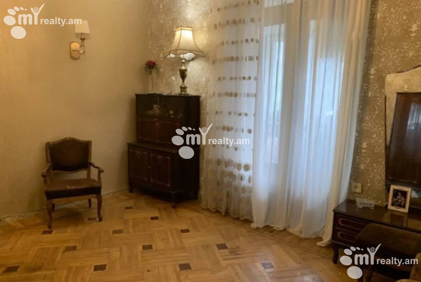 3 սենյականոց բնակարան  Նալբանդյան փող, Կենտրոն Երևան, 155871