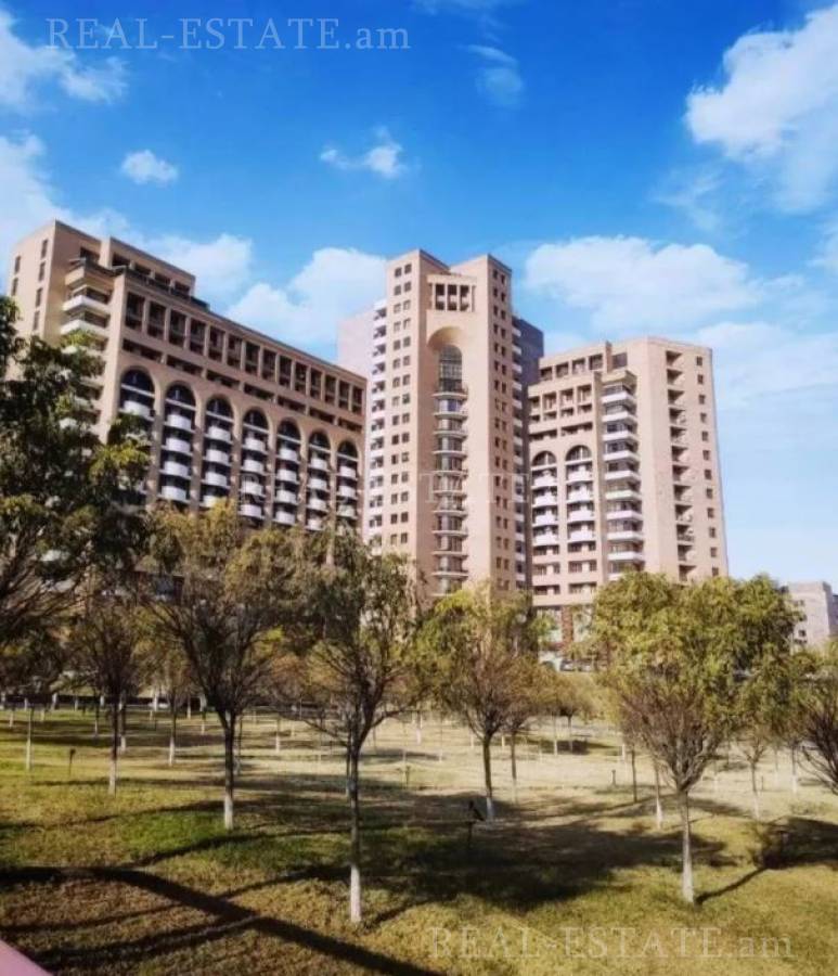 4 bedroom apartment for sale Sasna Tsrer St, Davtashen Yerevan, 137162