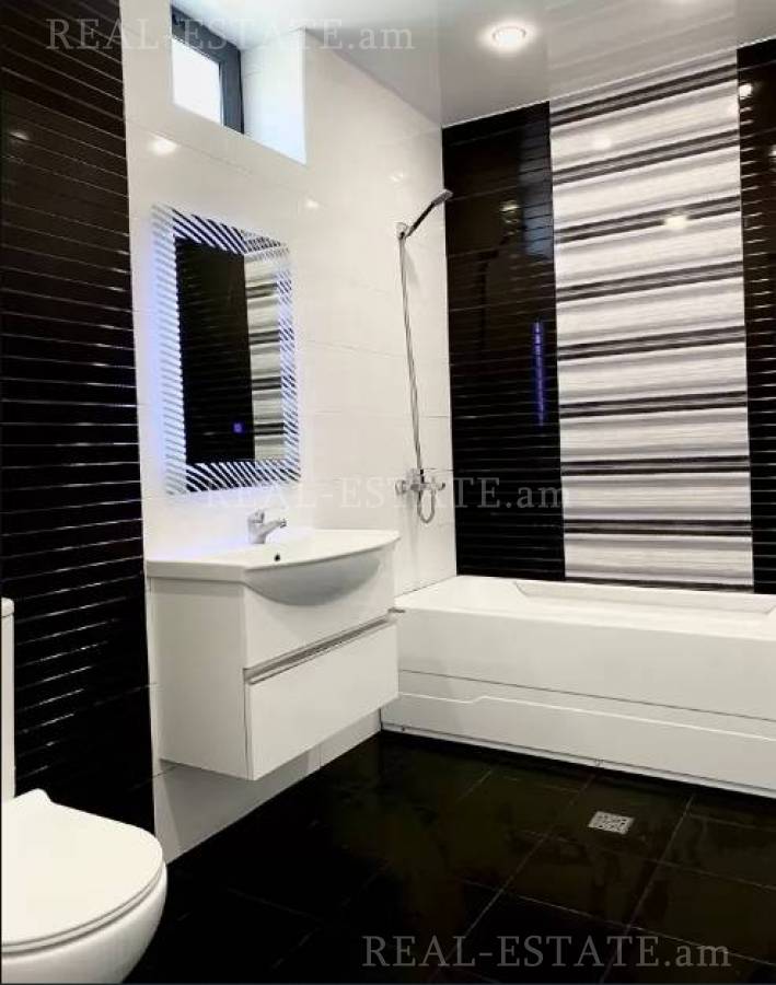 House for sale خیابان نازاربِکیان, آچاپنیاک ایروان, 127695