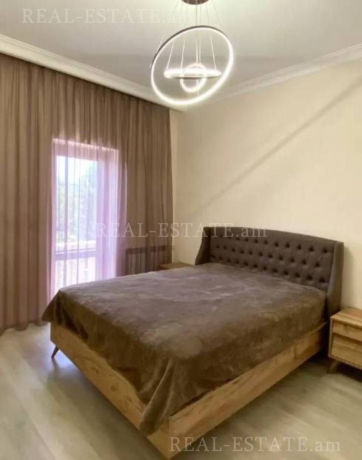 House for sale خیابان نازاربِکیان, آچاپنیاک ایروان, 127695