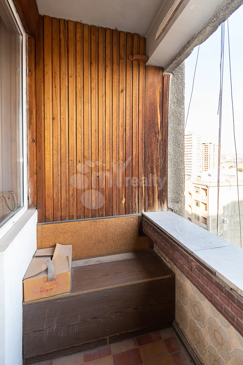 3 bedroom apartment for sale Orbeli Yeghbayrner   St, Arabkir Yerevan, 161210