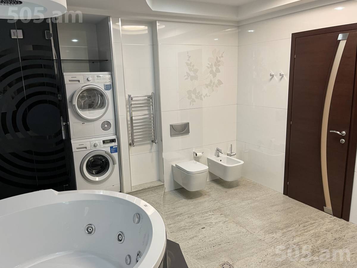 5 սենյականոց բնակարան  Ա. Ավետիսյան փող, Արաբկիր Երևան, 147006