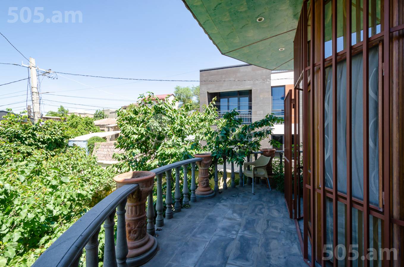 House for sale Karapetyan St, Ajapnyak Yerevan, 151571