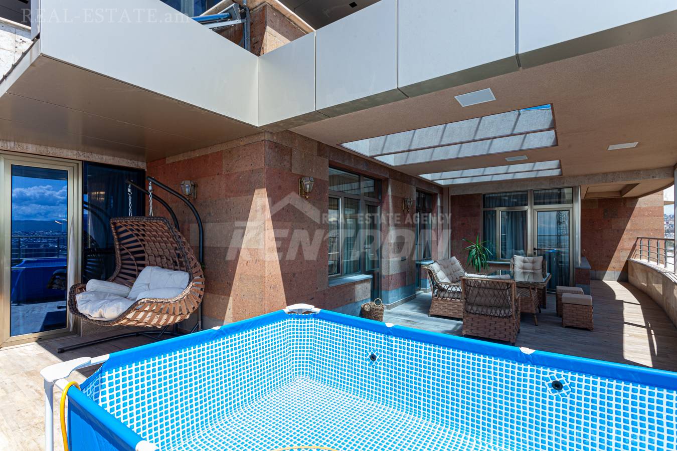 5 bedroom apartment for sale خیابان تِسی تِسِرناکابِرد, مرکز شهر ایروان, 149533