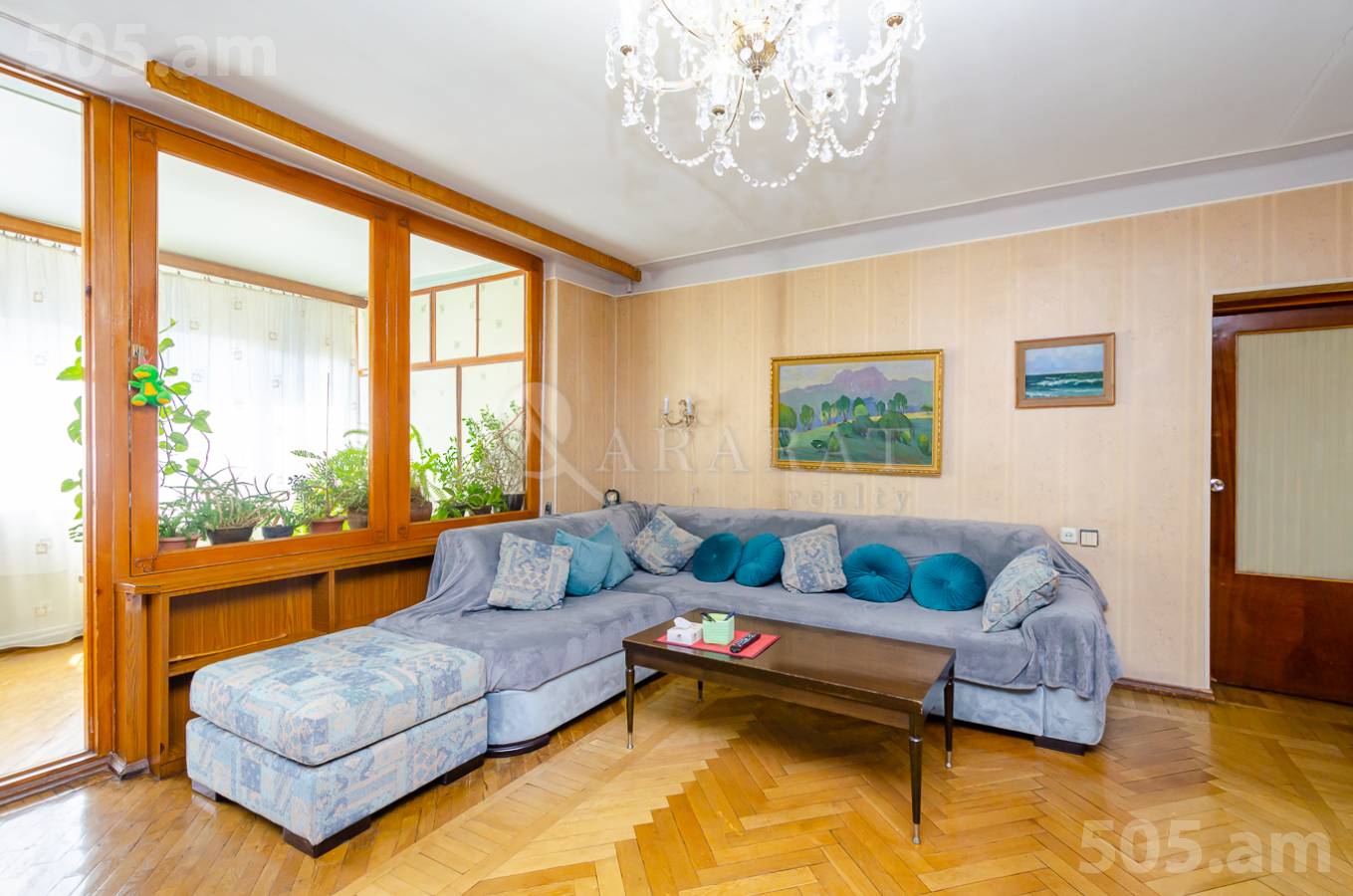 4 bedroom apartment for sale خیابان ساریان, مرکز شهر ایروان, 153505