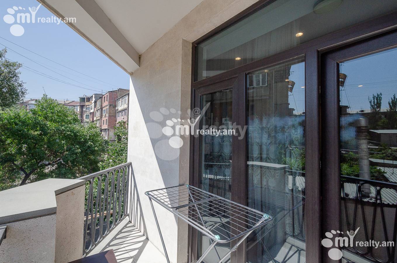 Снять 3 комнатную квартиру Орбели Ехбайрнери ул, Арабкир Ереван, 150471