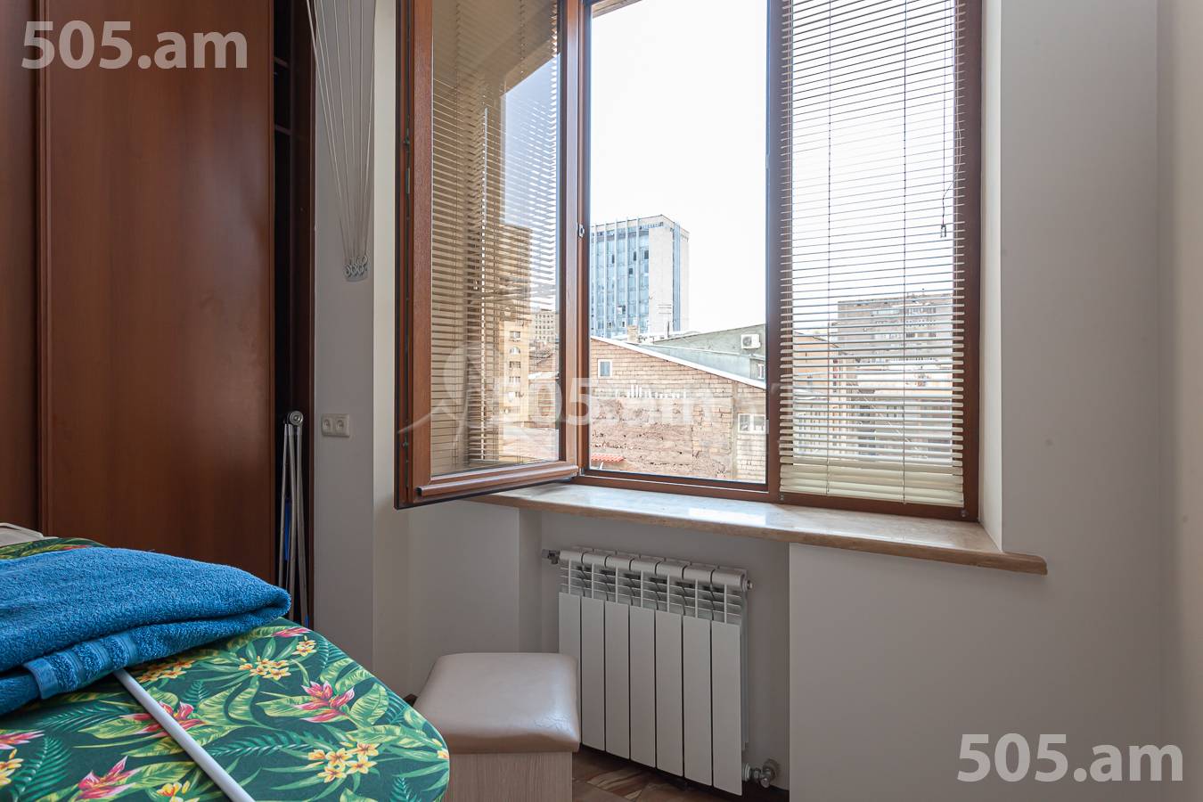 3 սենյականոց բնակարան վարձով Արամի փող, Կենտրոն Երևան, 156056