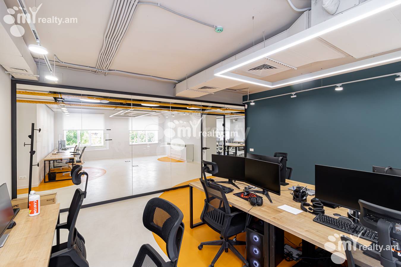 Снять коммерческoе помещение З. Саркаваг ул., Канакер-Зейтун Ереван, 148866