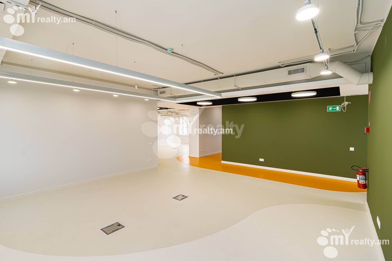 Снять коммерческoе помещение З. Саркаваг ул., Канакер-Зейтун Ереван, 148866