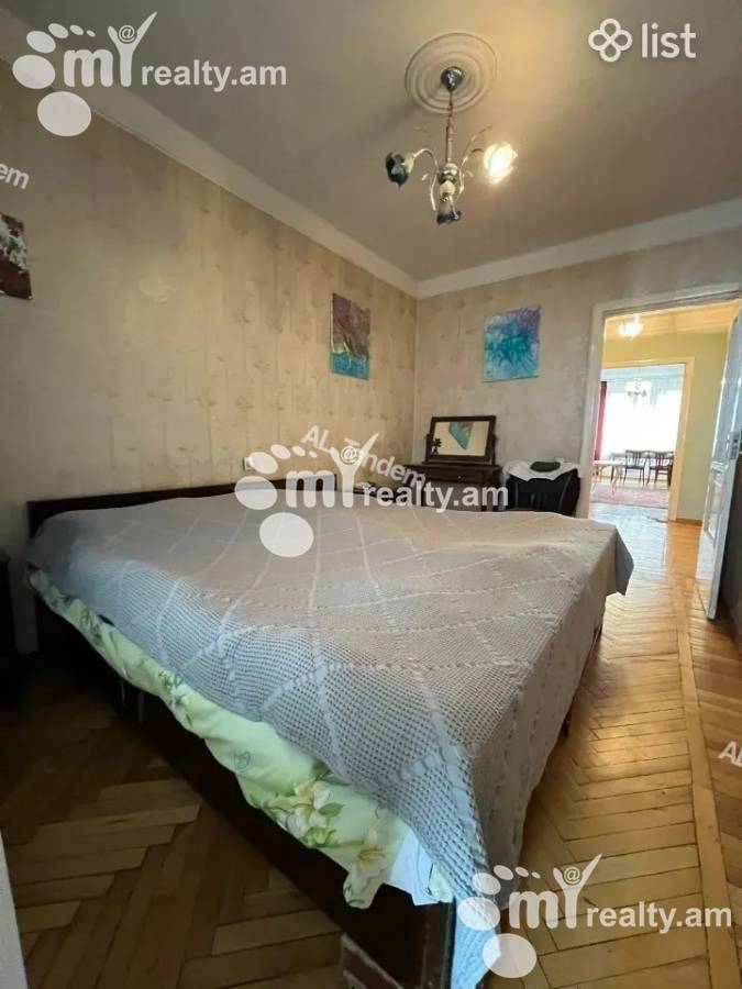 3 սենյականոց բնակարան  Սարյան փող, Կենտրոն Երևան, 158582