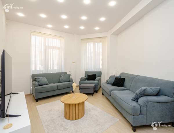 3-senyakanoc-bnakaran-vacharq-Yerevan-Arabkir