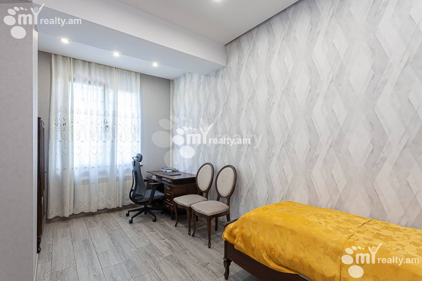 4 սենյականոց բնակարան  Արղության փող, Արաբկիր Երևան, 157084