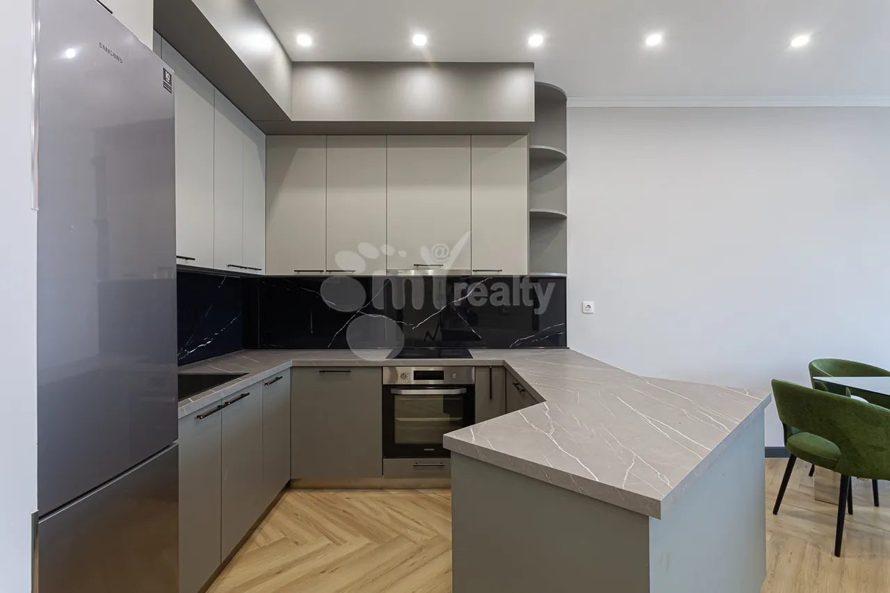 3 bedroom apartment for sale Pushkin St, Center Yerevan, 160847
