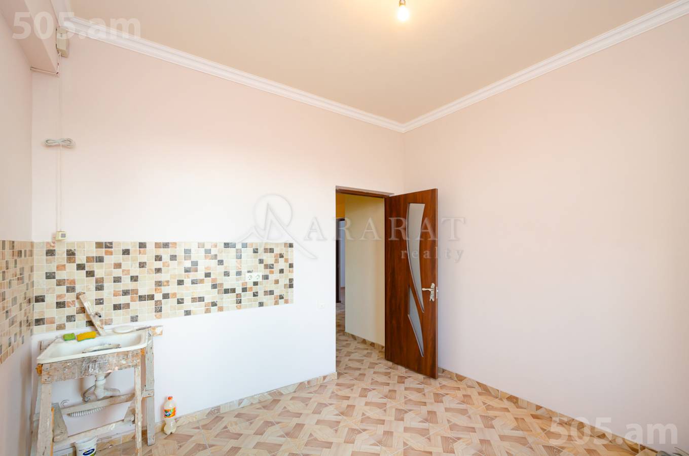 2 սենյականոց բնակարան  Դավթաշենի 2-րդ փող, Դավթաշեն Երևան, 153099