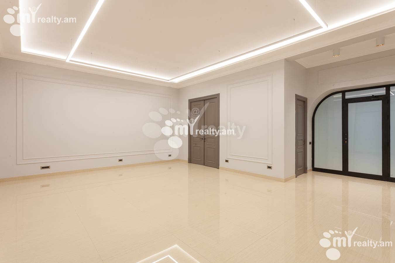 Снять коммерческoе помещение Туманян ул, Центр Ереван, 148862