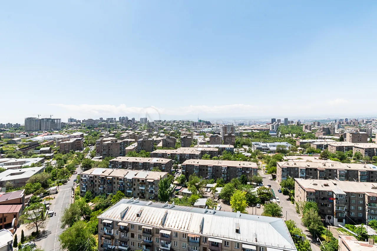 3 սենյականոց բնակարան  Նորք 2-րդ զանգված, Նոր Նորք Երևան, 161912