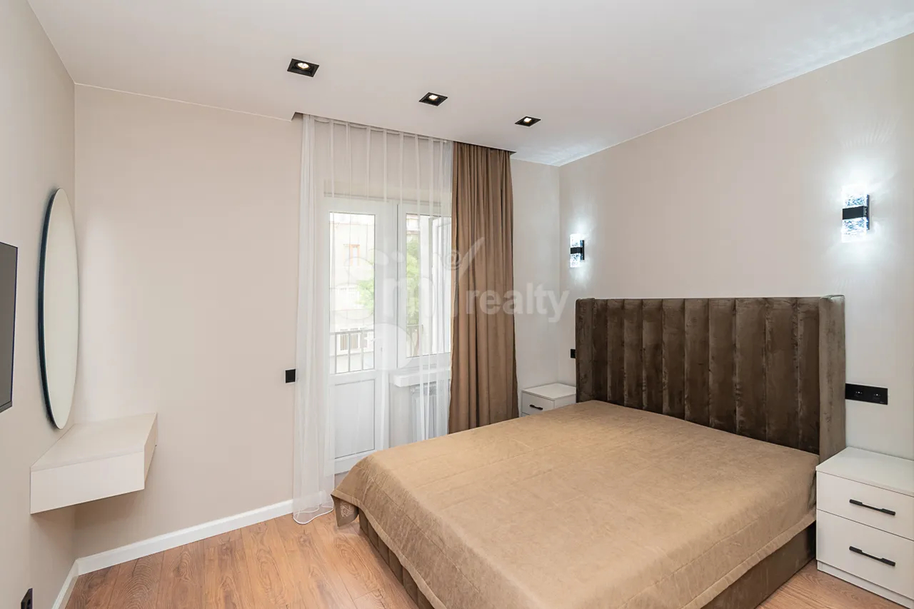 3 bedroom apartment for rent خیابان برادران اوربِلی, عربگیر ایروان, 160634