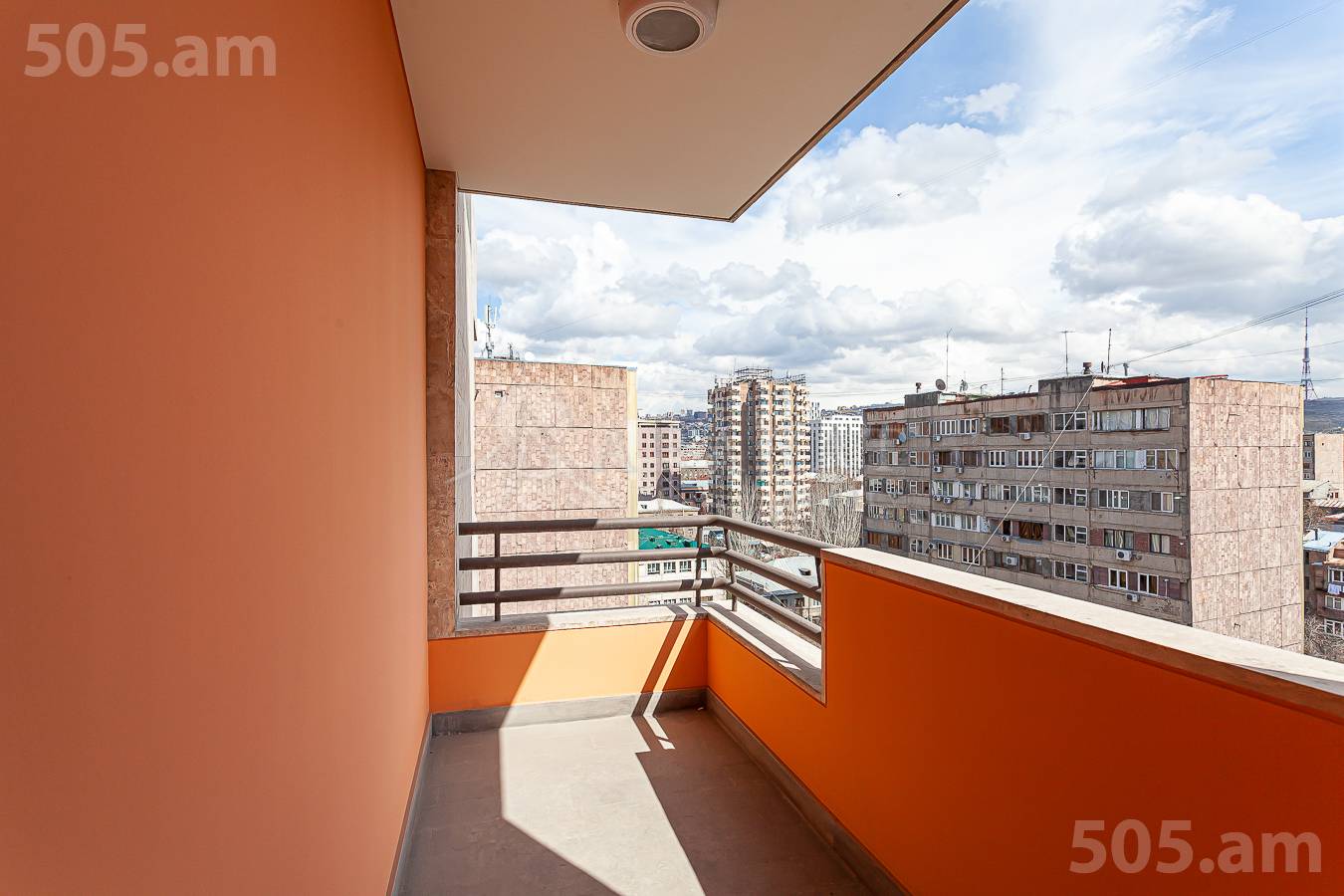 Снять 5 комнатную квартиру Лео ул, Центр Ереван, 153028