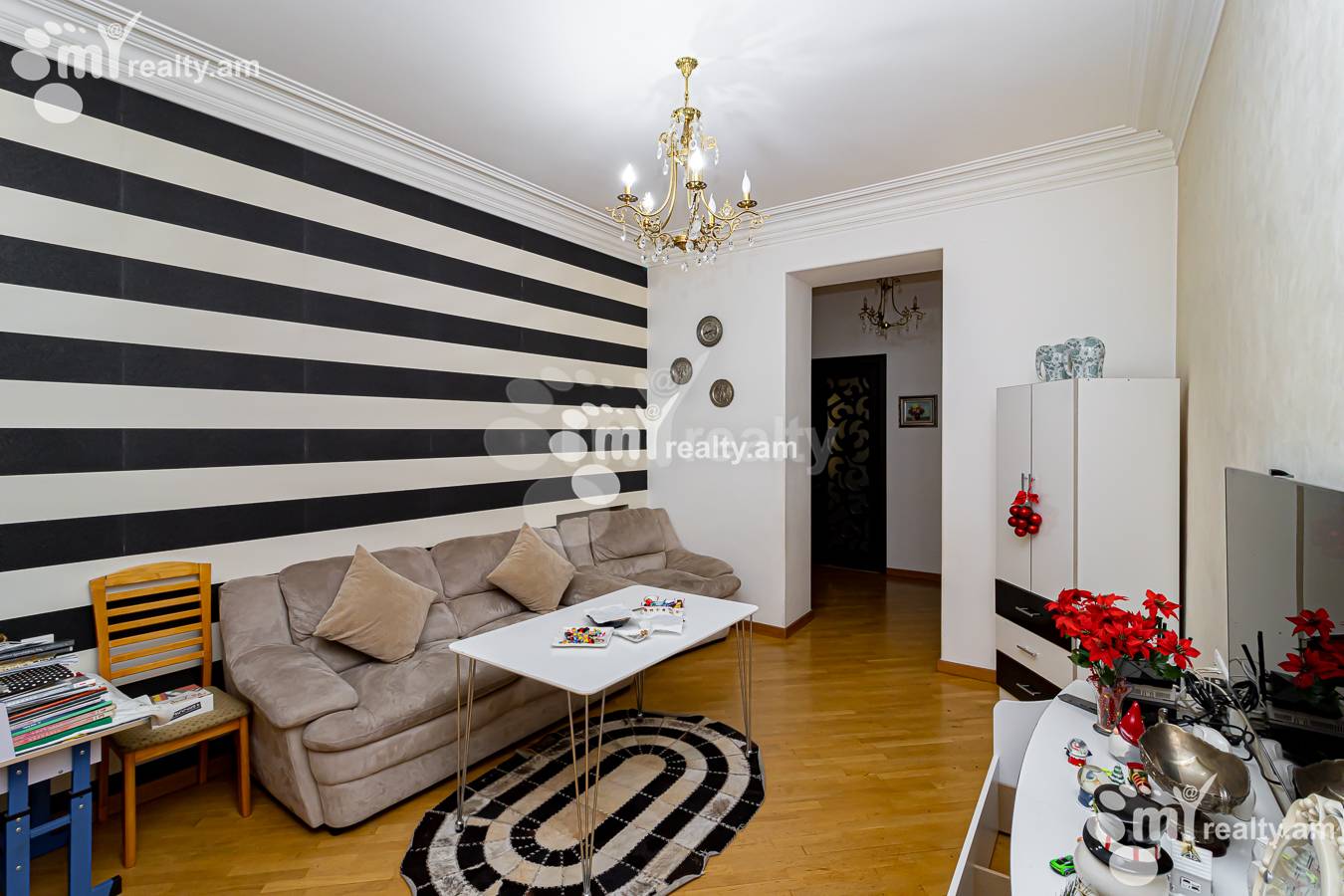 4 bedroom apartment for sale Nalbandyan St, Center Yerevan, 155251