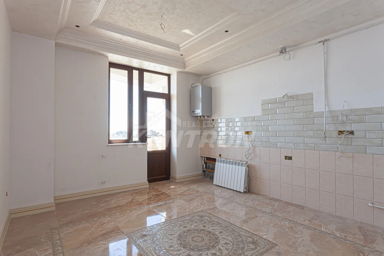 3 bedroom apartment for sale Hayrik Muradyan street, عربگیر ایروان, 157398