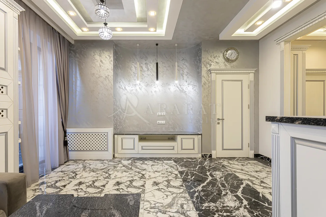 2 սենյականոց բնակարան  Բուզանդի փող, Կենտրոն Երևան, 159335