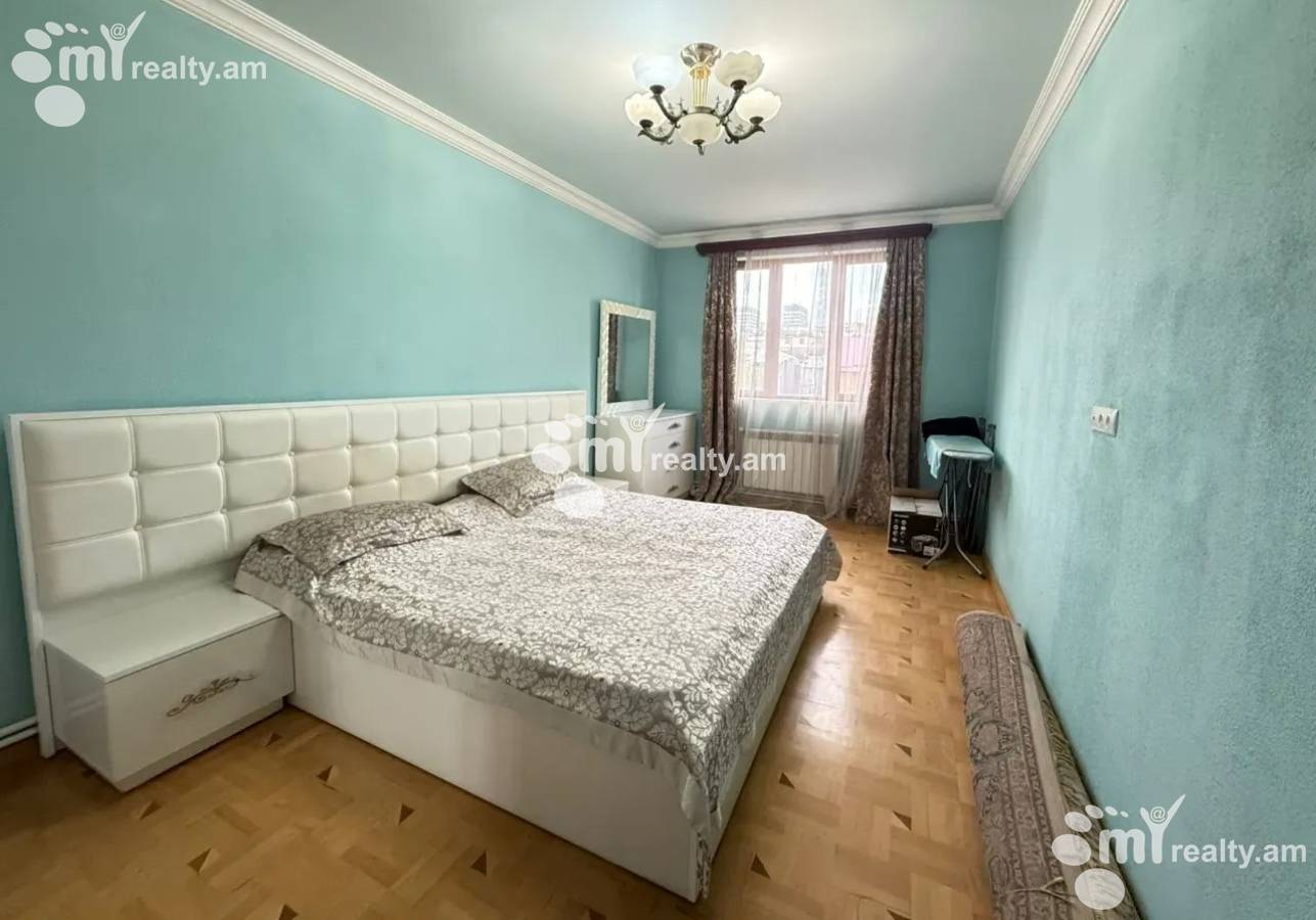 3 bedroom apartment for sale Azatutyan Ave, Arabkir Yerevan, 156982