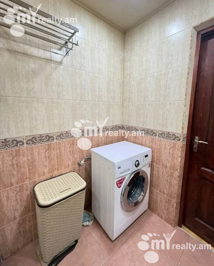 3 bedroom apartment for sale Azatutyan Ave, Arabkir Yerevan, 156982
