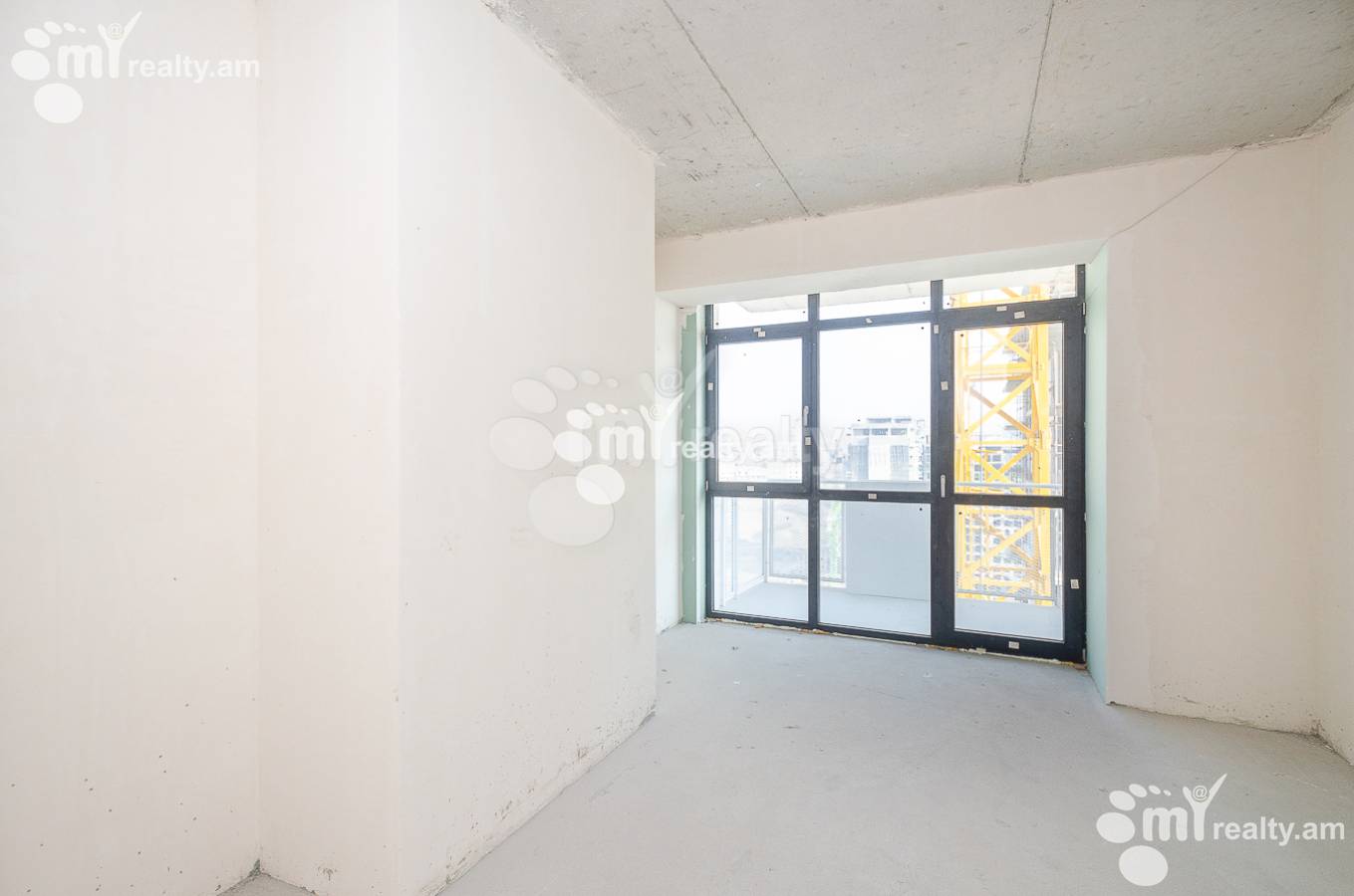 Купить 4 комнатную квартиру Ленинградян, Квартал Ваагни Ереван, 149902