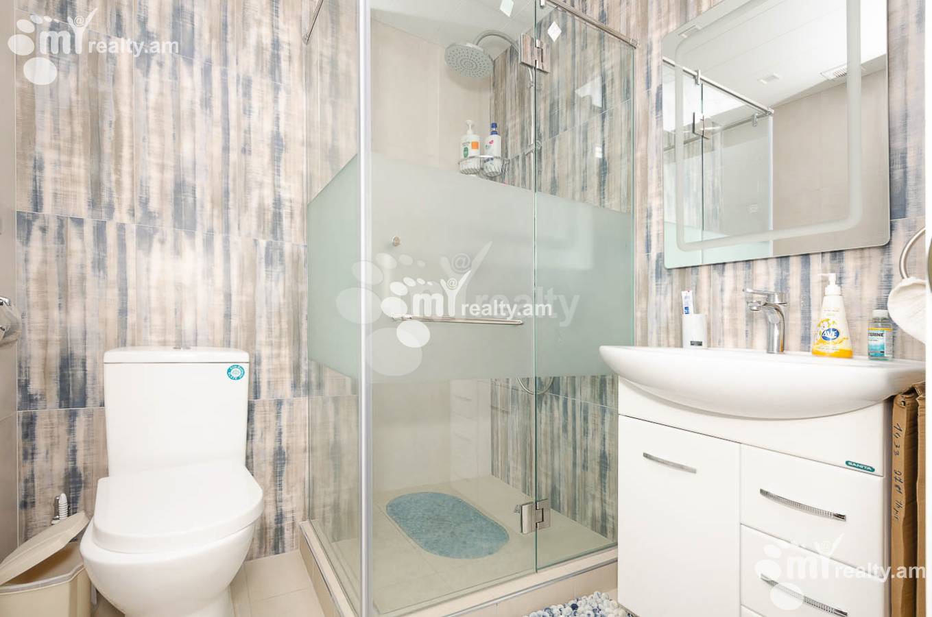 3 bedroom apartment for sale Antarayin, L.Azgaldyan street,, Center Yerevan, 151968