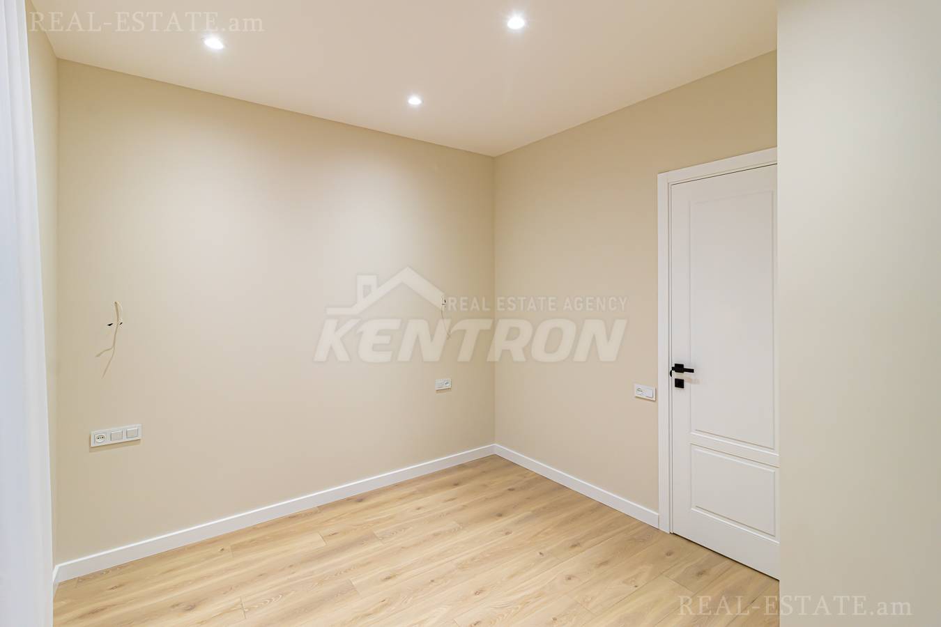 2 սենյականոց բնակարան  Հակոբյան փող, Արաբկիր Երևան, 154058