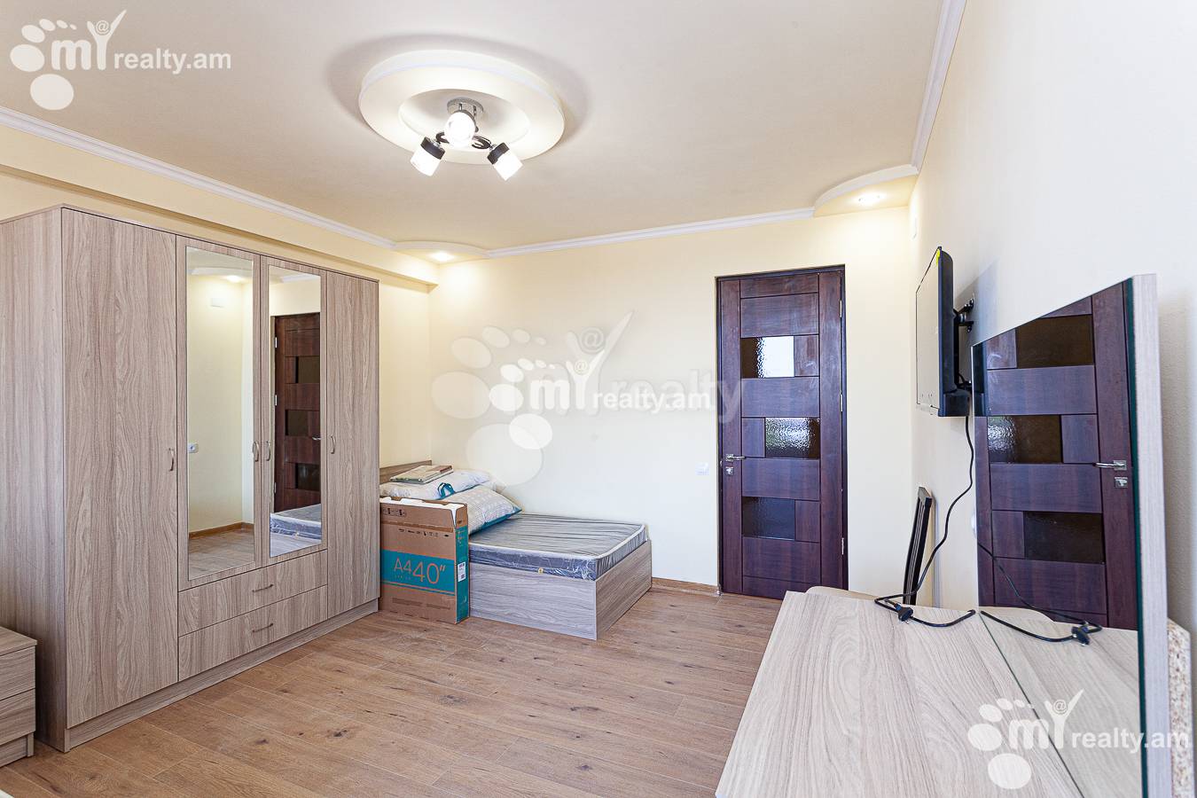 3 bedroom apartment for sale Sarmen St, Center Yerevan, 155437