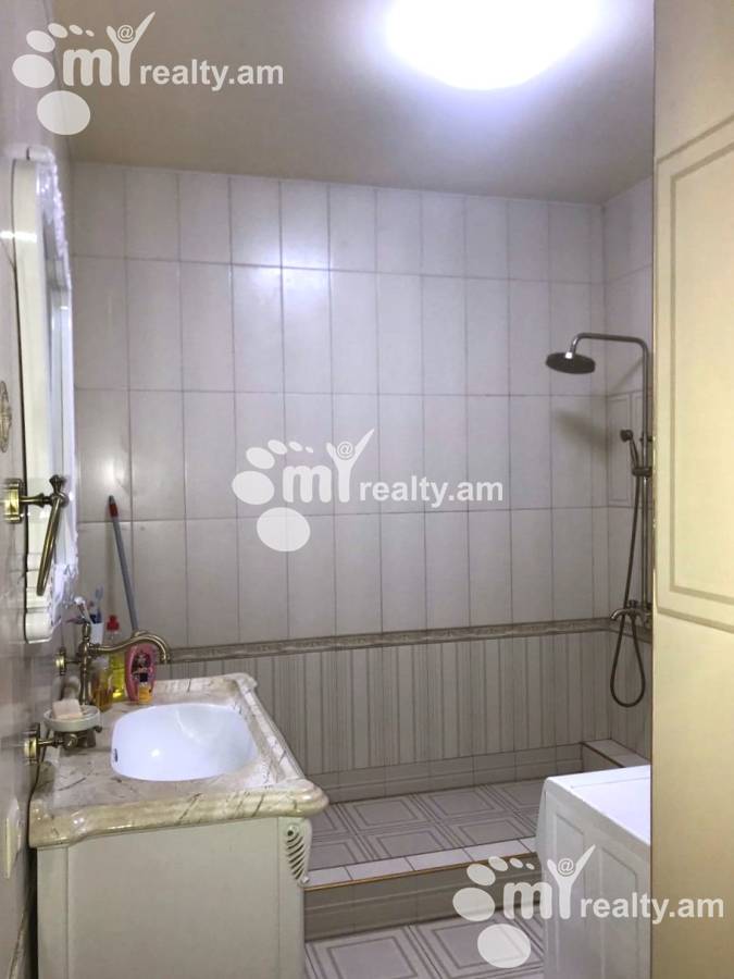 4 bedroom apartment for sale Tumanyan St, Center Yerevan, 155056