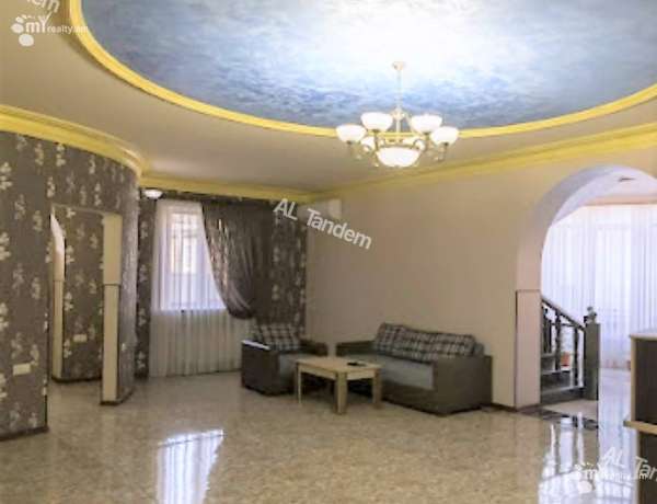 arandznatun-vacharq-Yerevan-Arabkir