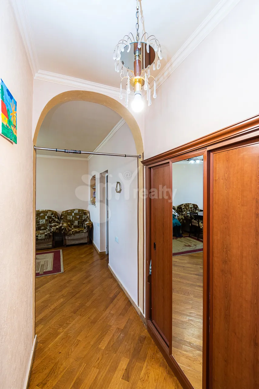 Купить 3 комнатную квартиру Комитас пр, Арабкир Ереван, 160395