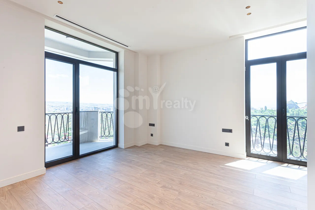5 bedroom apartment for sale Orbeli Yeghbayrner   St, Arabkir Yerevan, 160863
