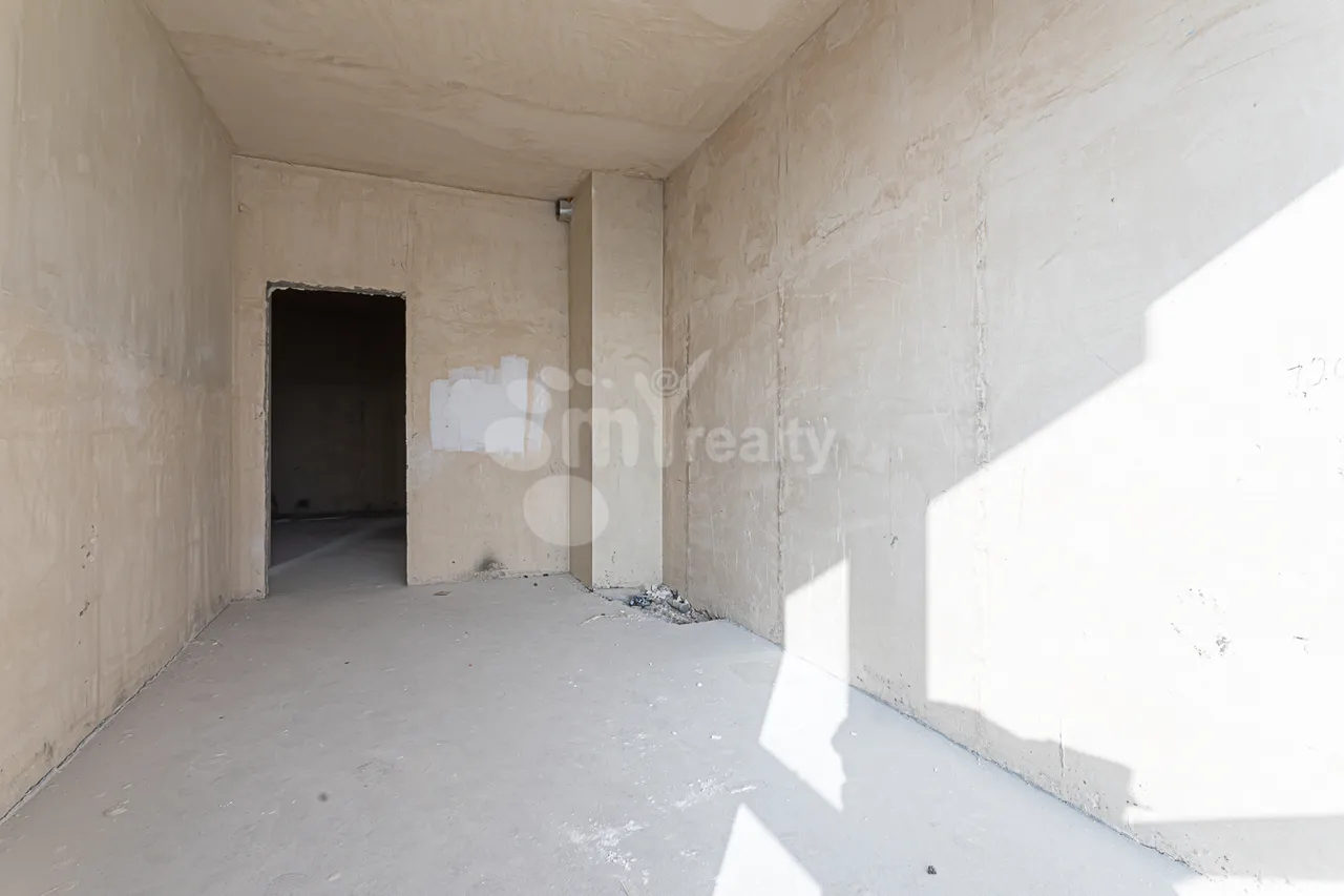 4 bedroom apartment for sale Rostom St, Center Yerevan, 158138