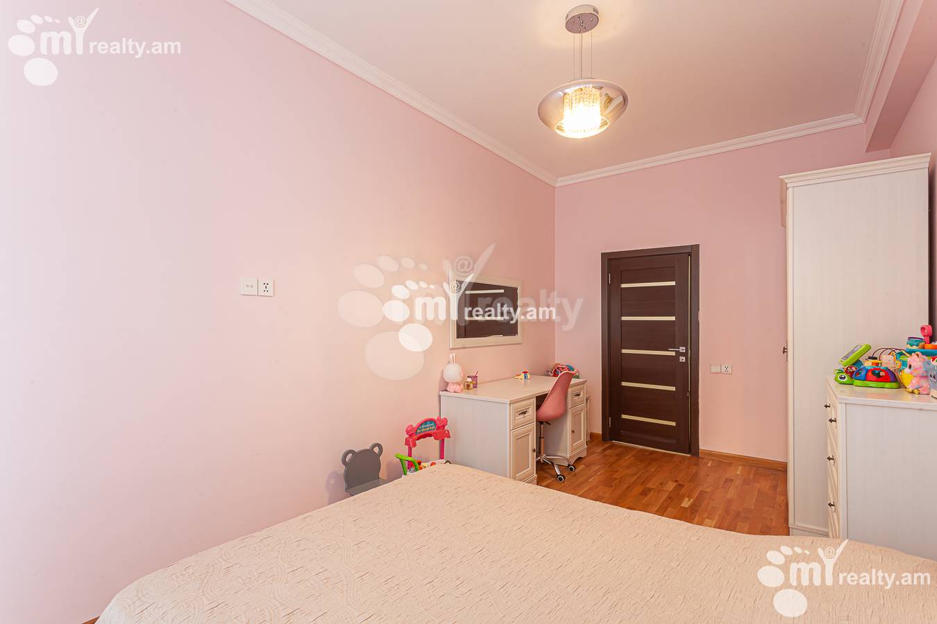 3 bedroom apartment for sale Sevak St, Quanaquère-Zeytoun Yerevan, 152388