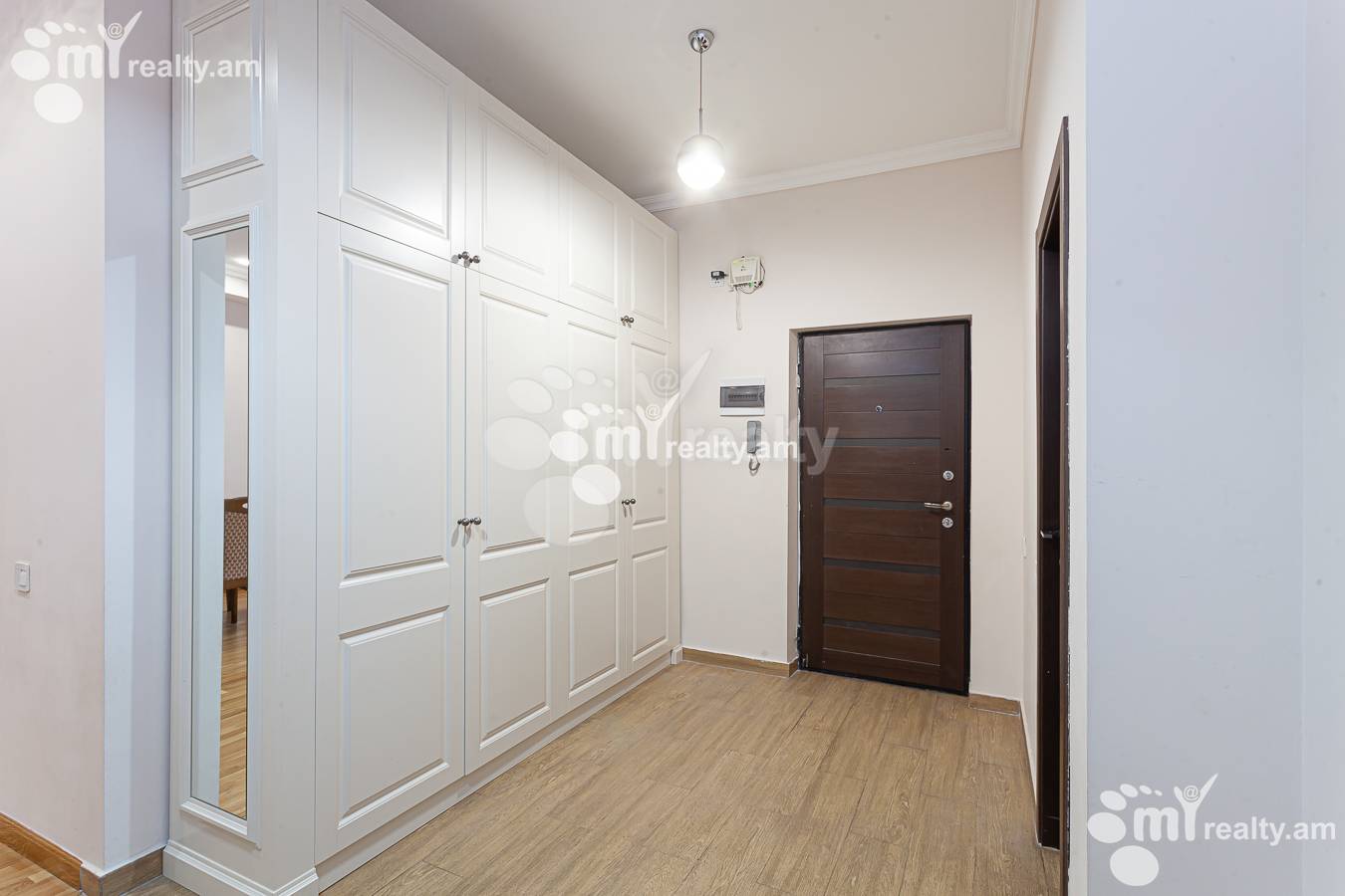 3 bedroom apartment for sale Sevak St, Quanaquère-Zeytoun Yerevan, 152388