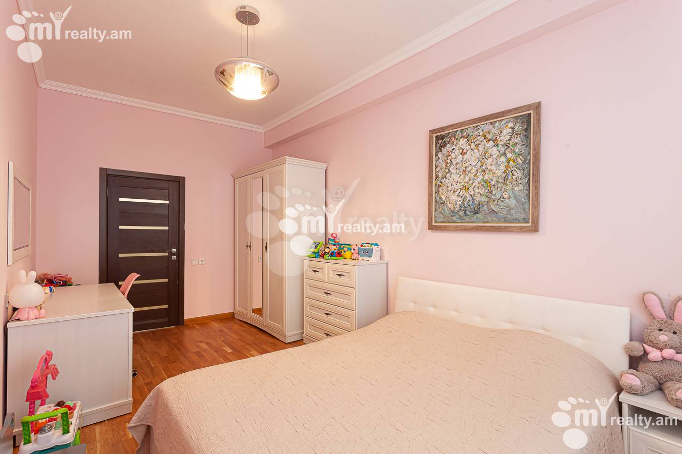 3 bedroom apartment for sale Sevak St, Quanaquère-Zeytoun Yerevan, 152388