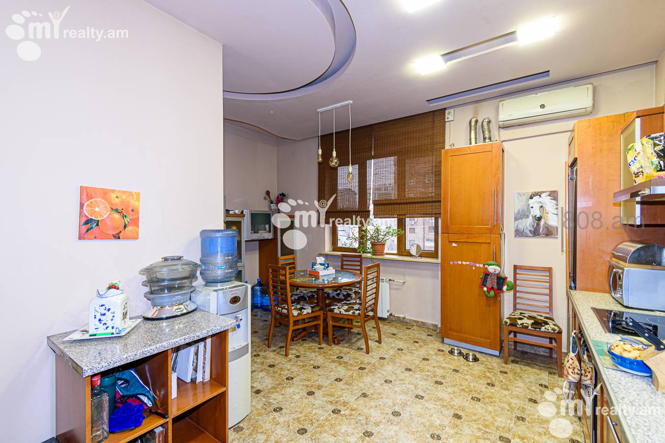 5 bedroom apartment for sale Hanrapetutyan St, Center Yerevan, 129367