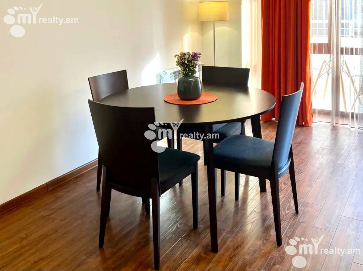 3 bedroom apartment for rent خیابان آدونس, عربگیر ایروان, 157122