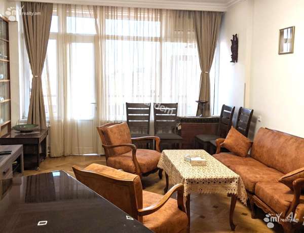 3-senyakanoc-bnakaran-vardzakalutyun-Yerevan-Center