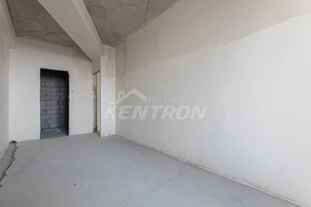 3 bedroom apartment for sale خیابان آنتارایین, مرکز شهر ایروان, 157899