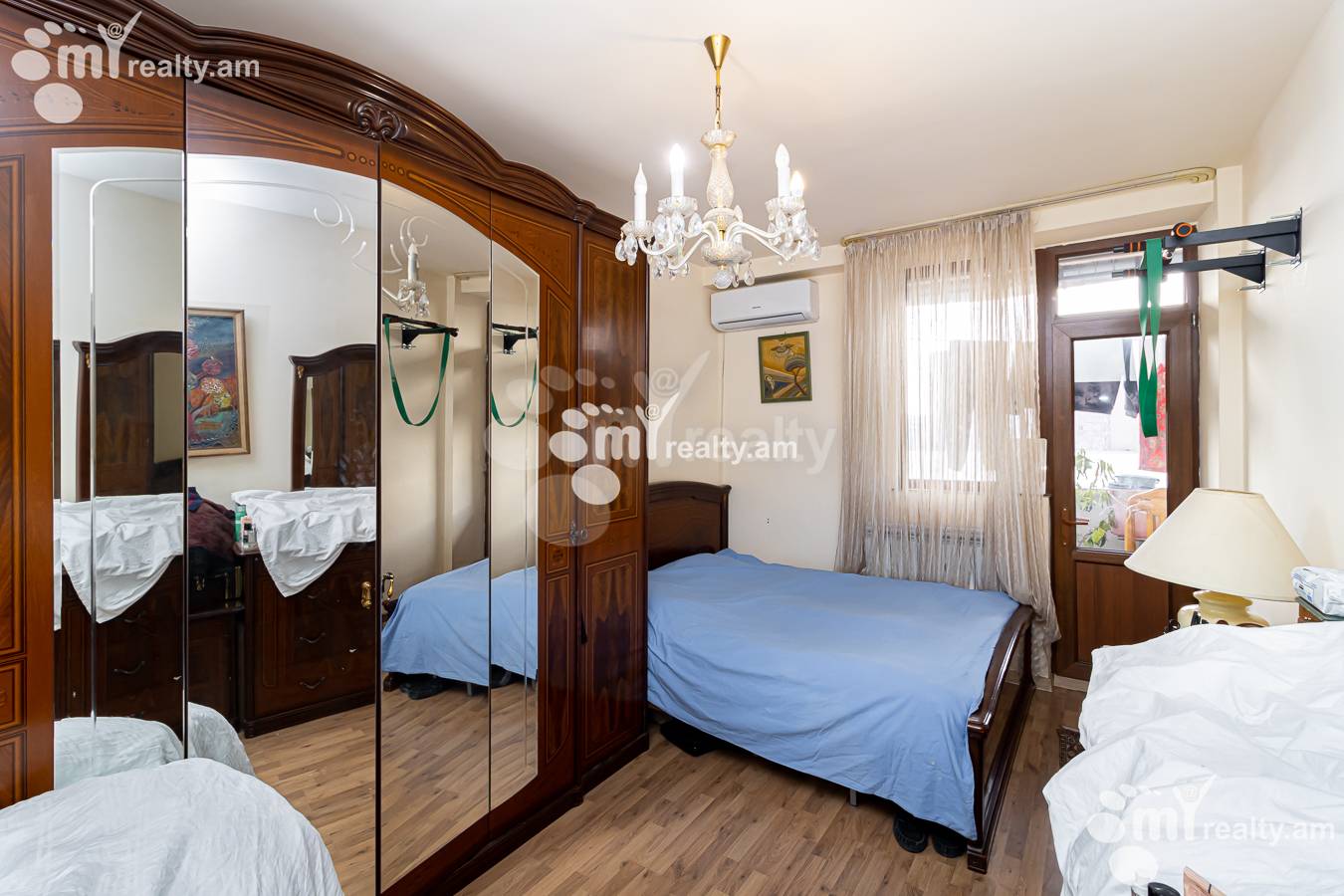 Купить 3 комнатную квартиру Амирян ул, Центр Ереван, 154203