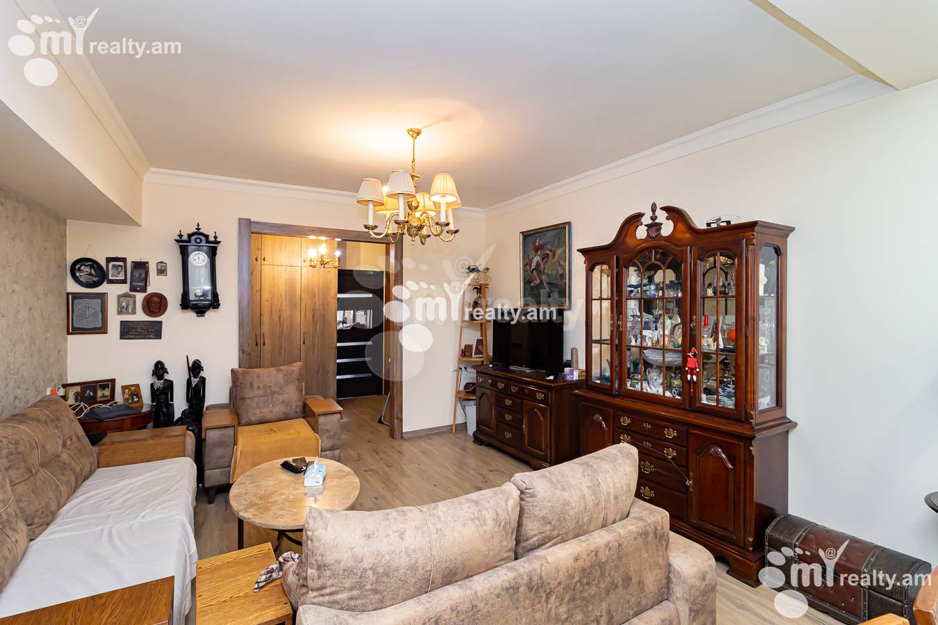 Купить 3 комнатную квартиру Амирян ул, Центр Ереван, 154203