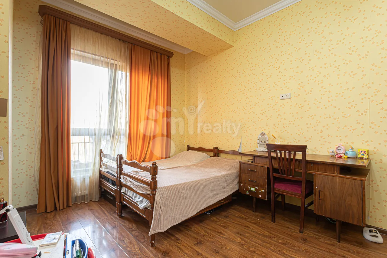 3 bedroom apartment for sale Kievyan St, Arabkir Yerevan, 157882