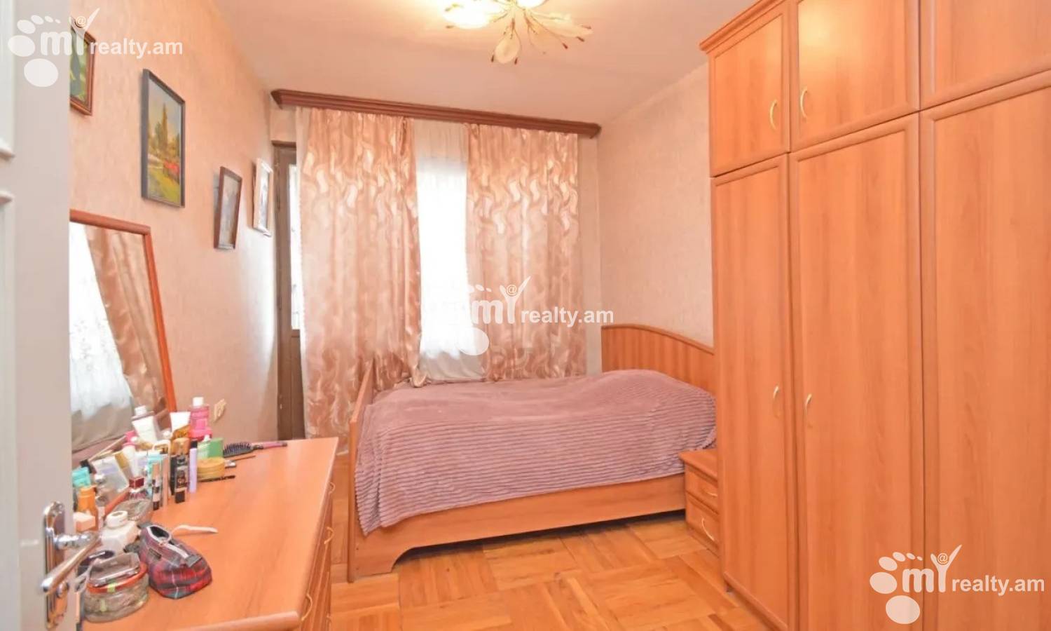 3 bedroom apartment for sale Artsruni St, Arabkir Yerevan, 161212